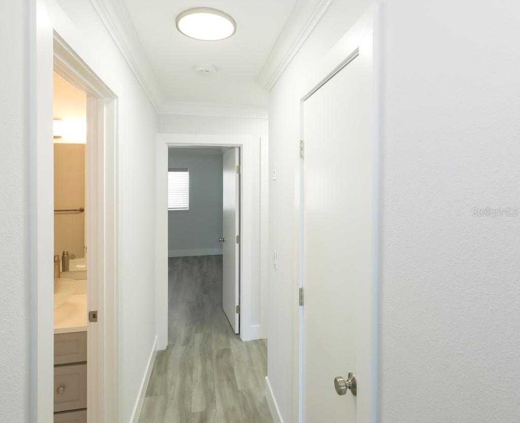 ROYAL STEWART ARMS - CLYDEBANK BLDG, APT 107 - Residential