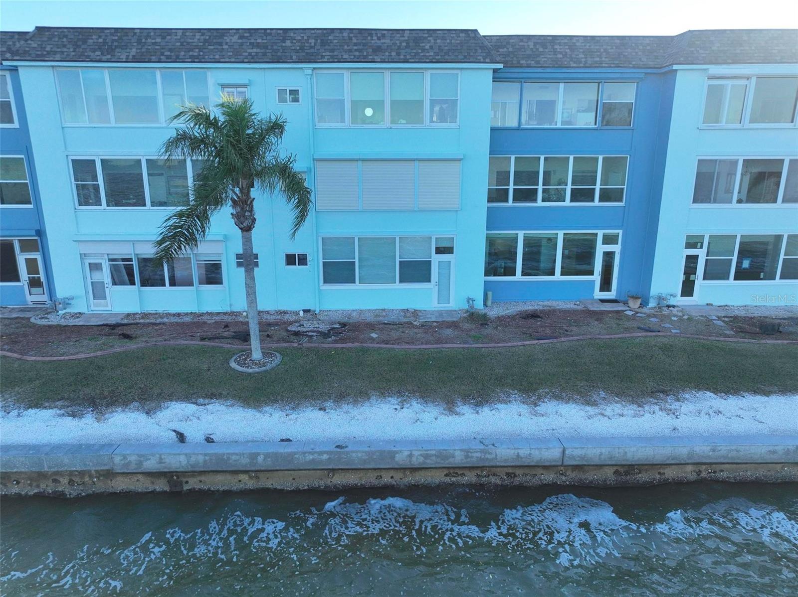 ROYAL STEWART ARMS - CLYDEBANK BLDG, APT 107 - Residential