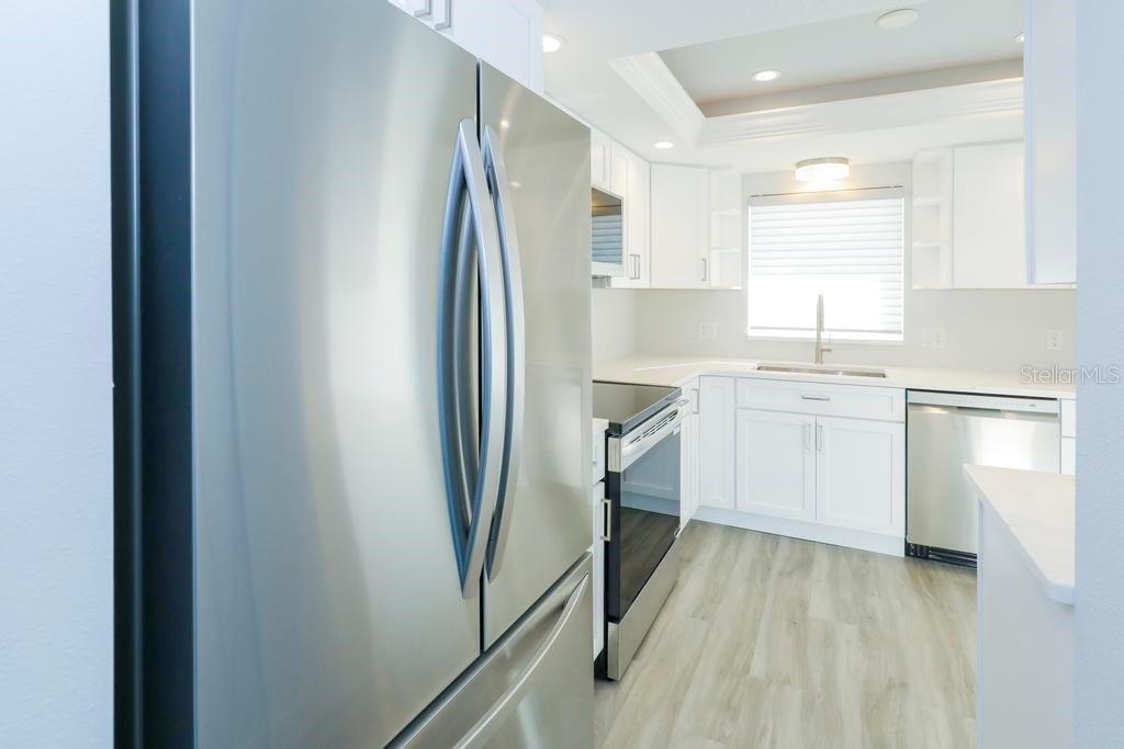 ROYAL STEWART ARMS - CLYDEBANK BLDG, APT 107 - Residential