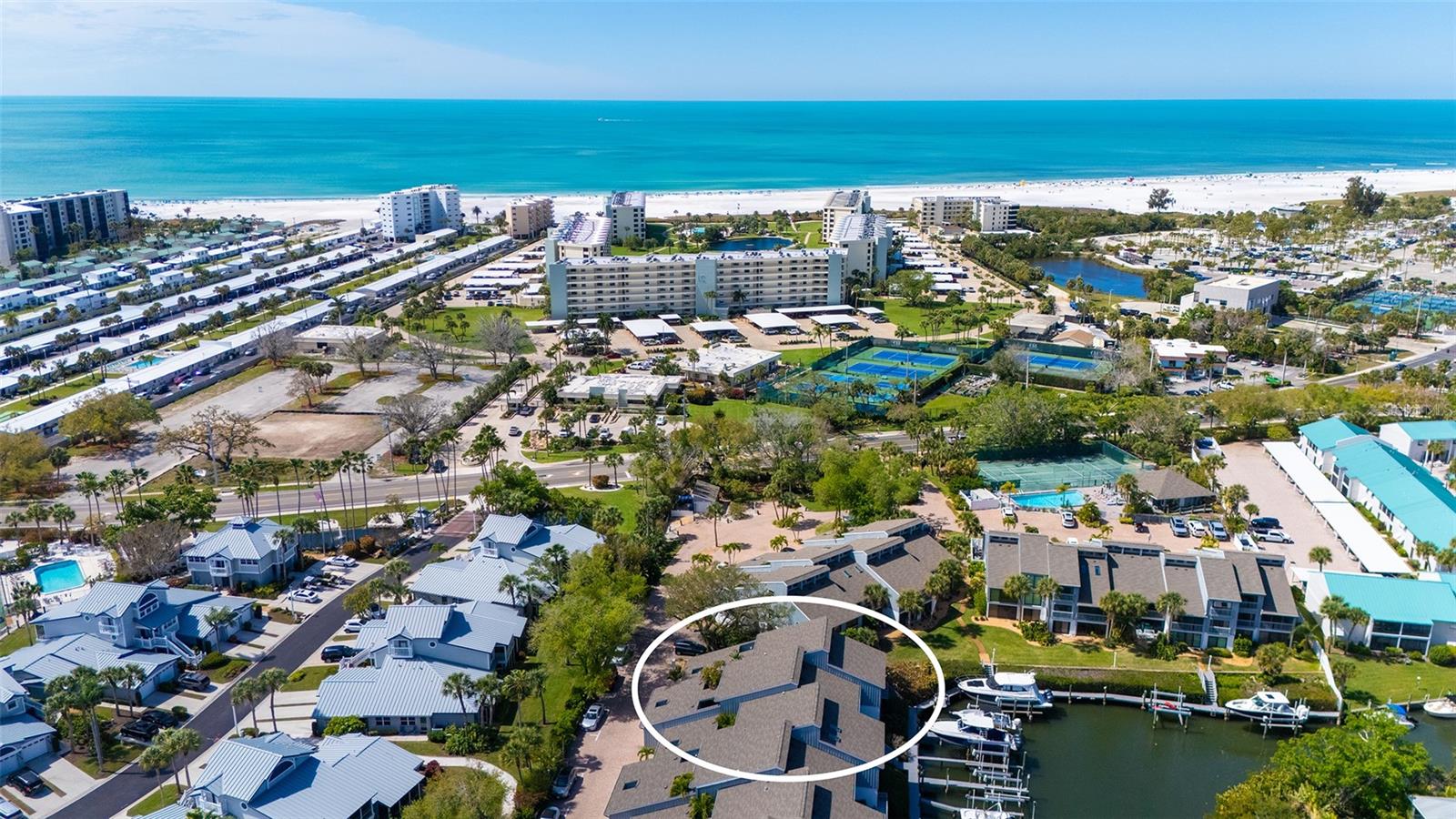 HARBOUR TOWNE - Residential