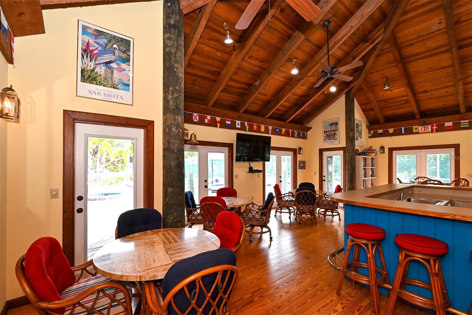 HARBOUR TOWNE - Residential