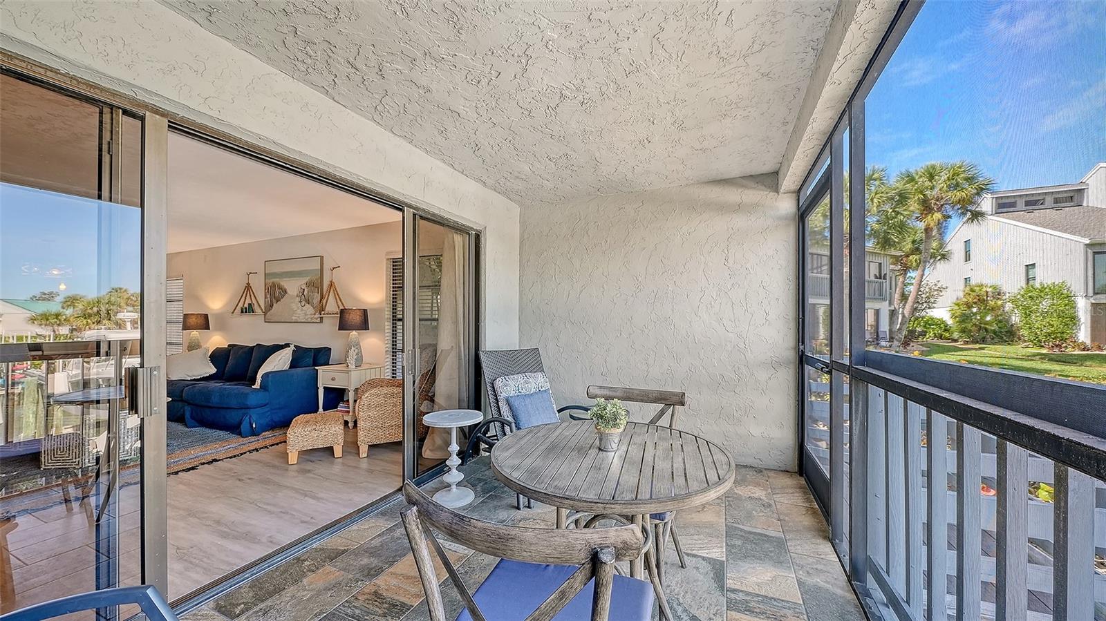 HARBOUR TOWNE - Residential