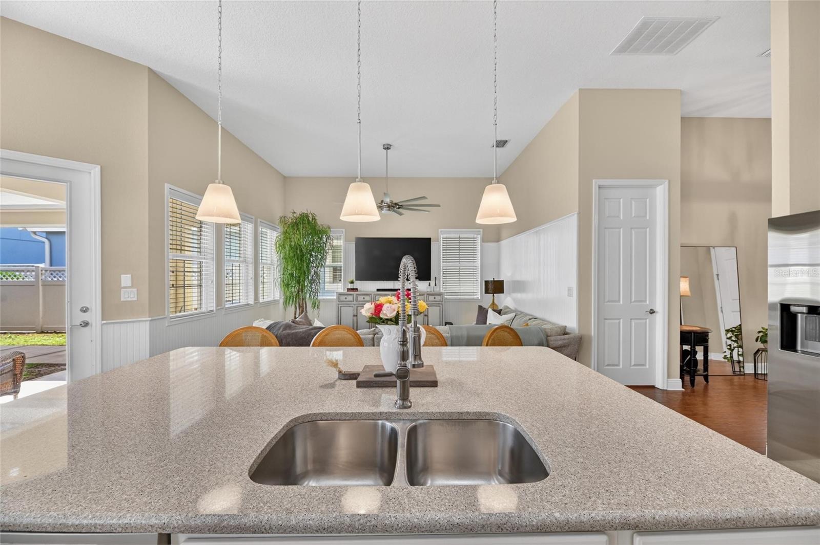 MIRABAY PARCELS 21 & 23 - Residential