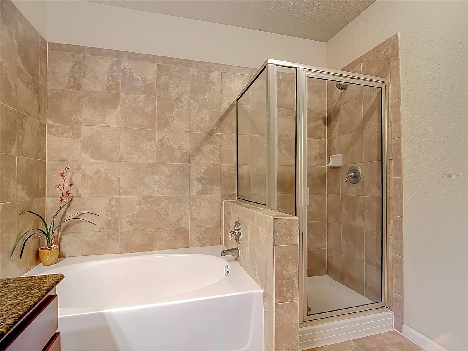 BELLA PIAZZA - Residential