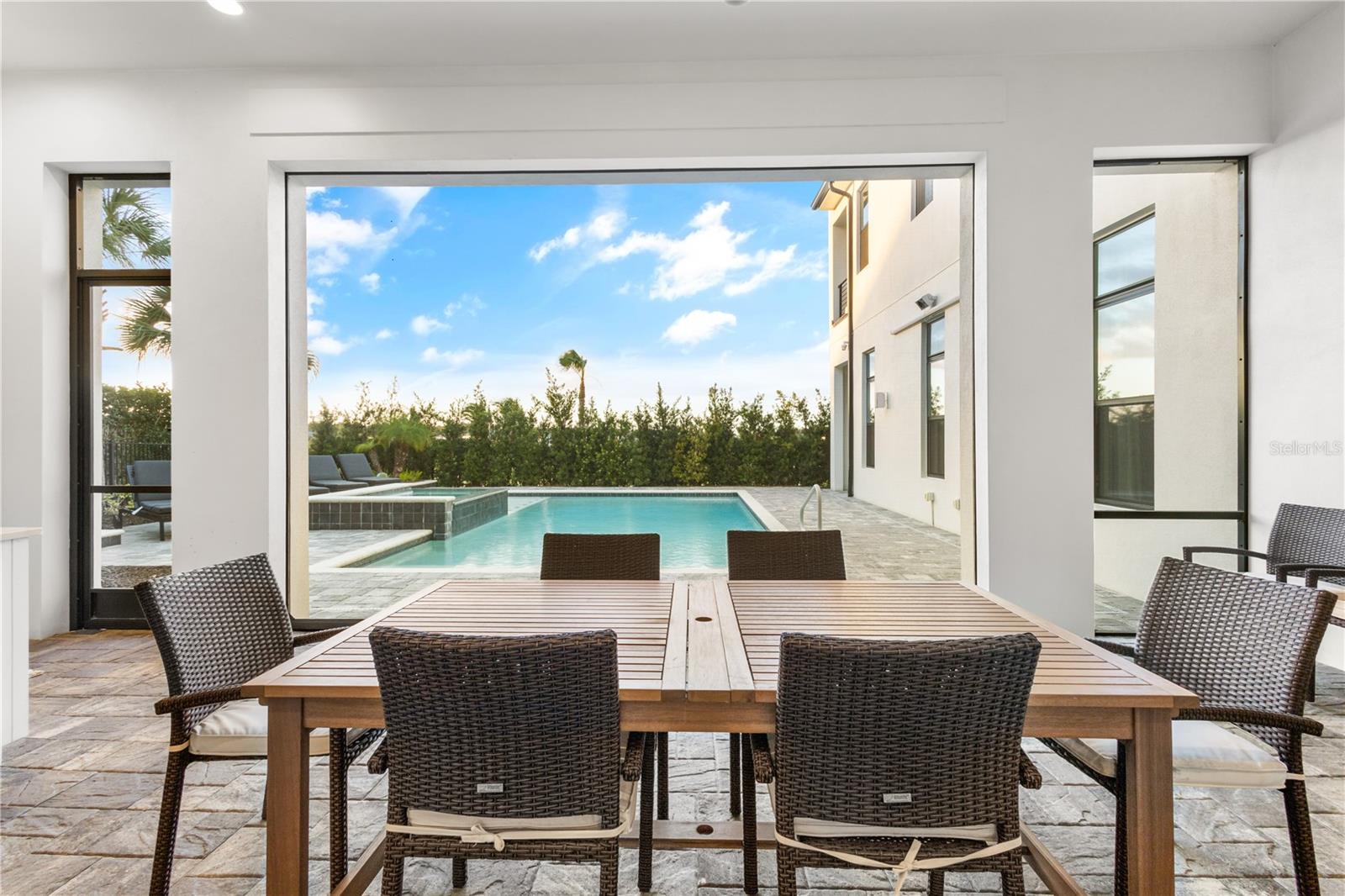 REUNION WEST VLGS NORTH - Residential