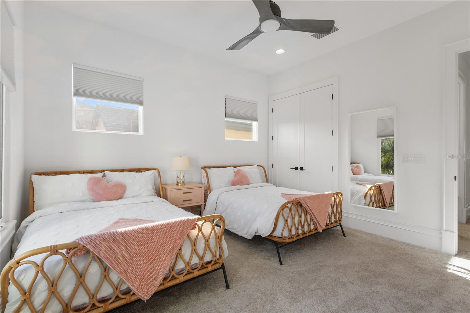 REUNION WEST VLGS NORTH - Residential