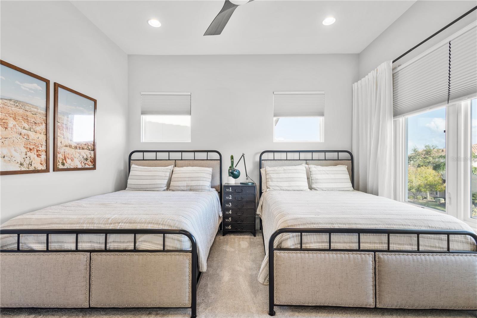 REUNION WEST VLGS NORTH - Residential