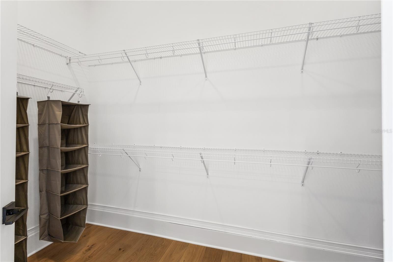 REUNION WEST VLGS NORTH - Residential