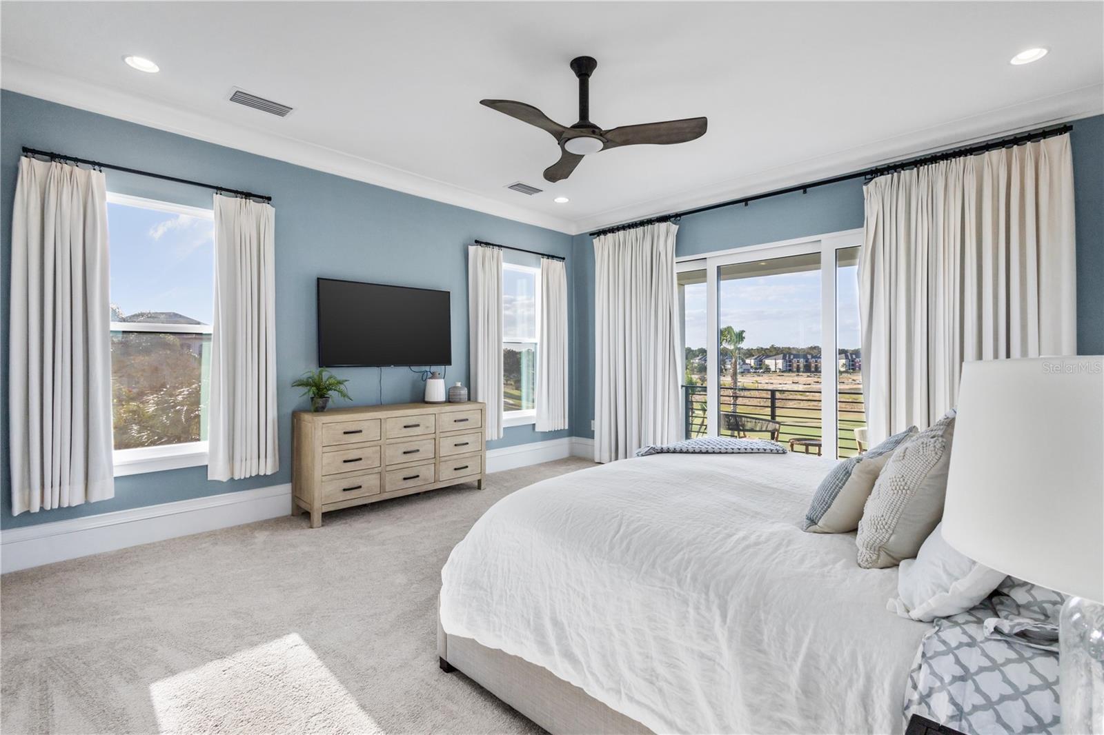 REUNION WEST VLGS NORTH - Residential