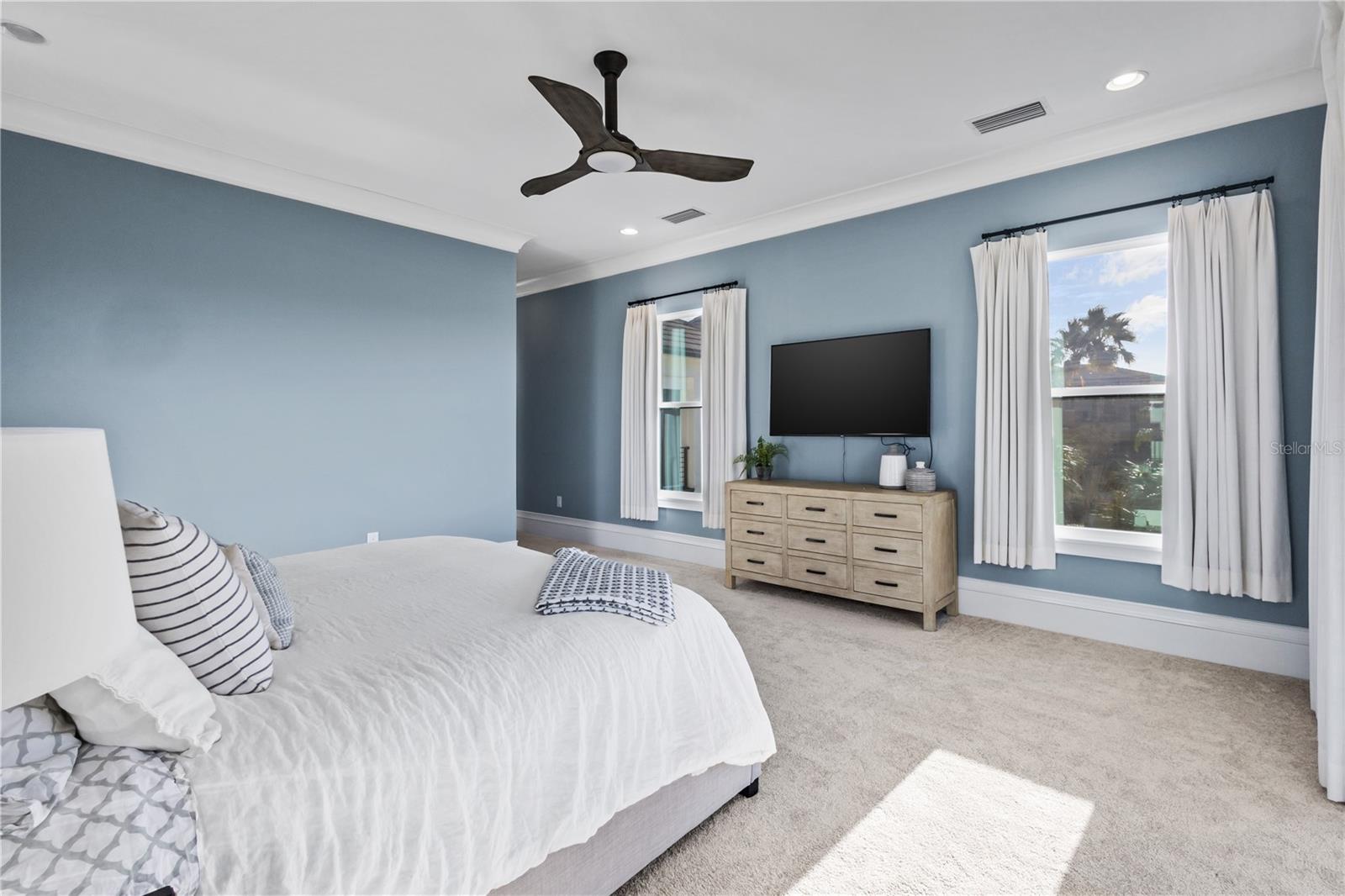 REUNION WEST VLGS NORTH - Residential