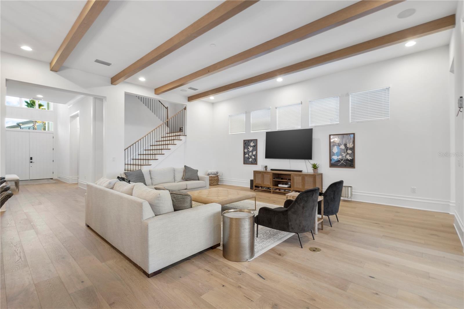 REUNION WEST VLGS NORTH - Residential