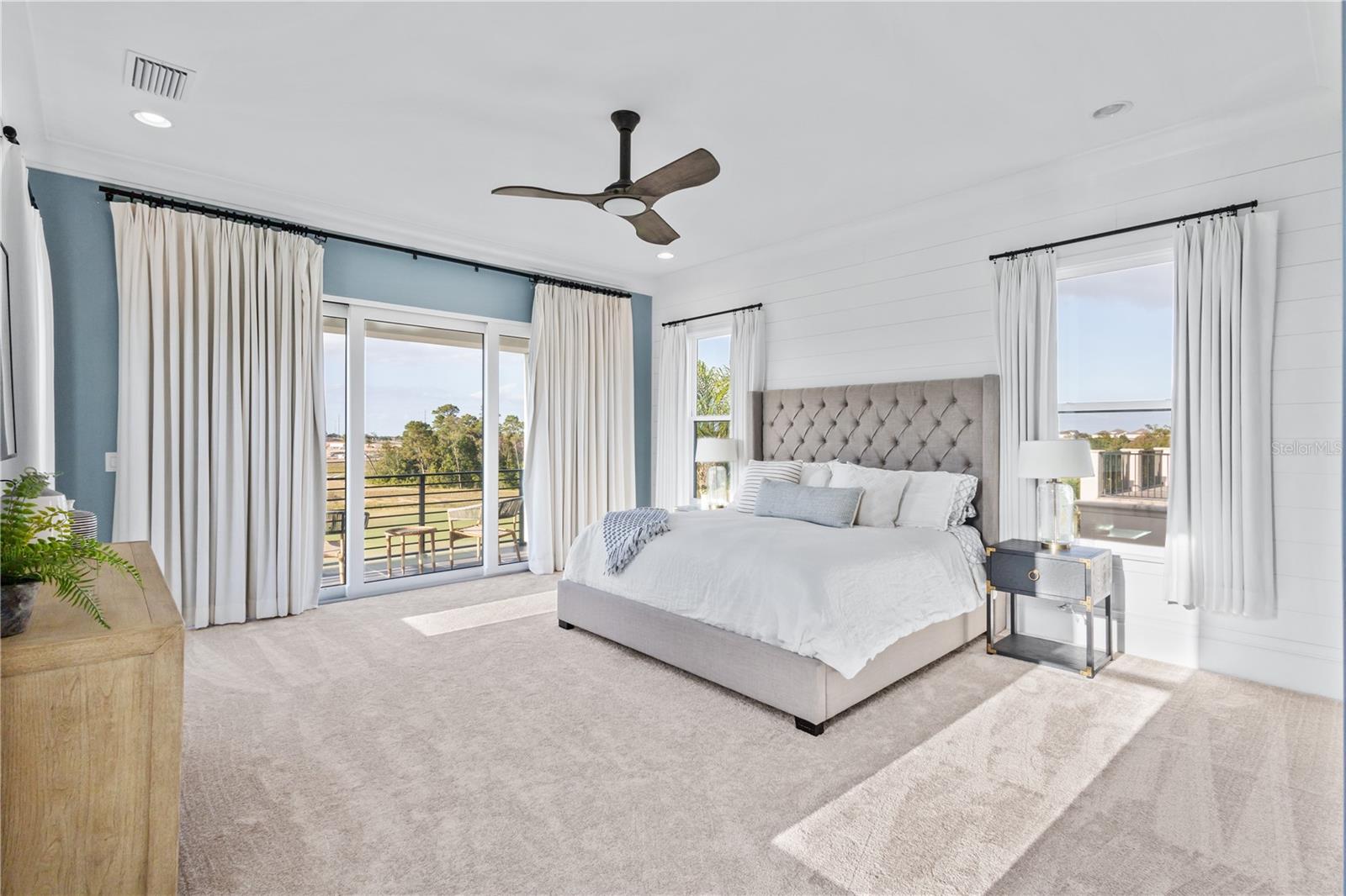 REUNION WEST VLGS NORTH - Residential