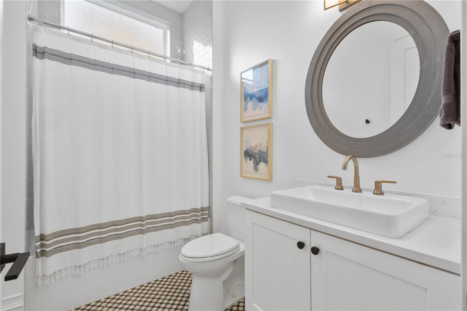 REUNION WEST VLGS NORTH - Residential