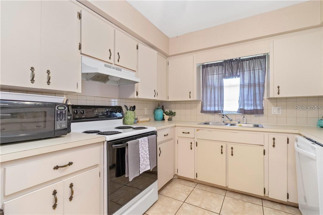 HIGHLAND GARDENS - Residential