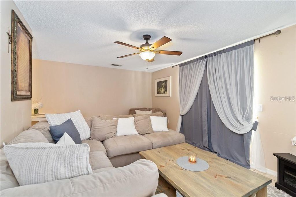 Photo of 709 Mikasuki Drive, Lakeland, FL 33813 (MLS # L4961094)