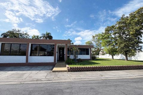 1-AK NARANJO ST CAROLINA  00983