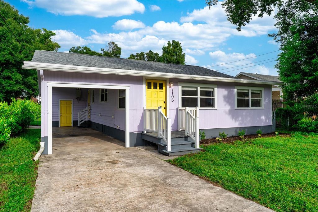 Photo of 7105 N Navin Avenue, Tampa, FL 33604 (MLS # TB8426384)