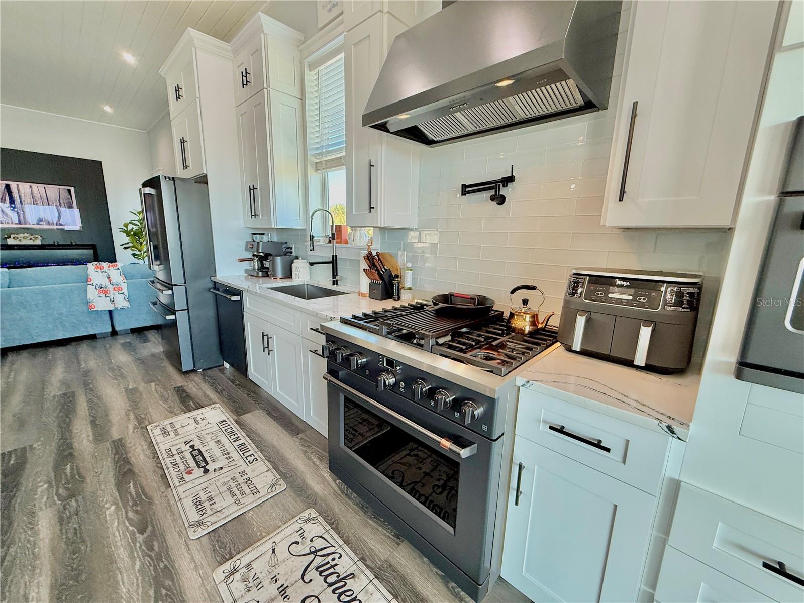 GEORGE MOODY SUB - Residential