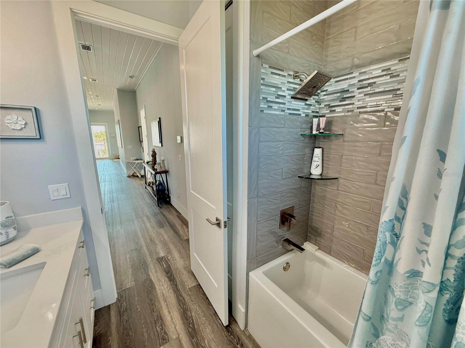 GEORGE MOODY SUB - Residential