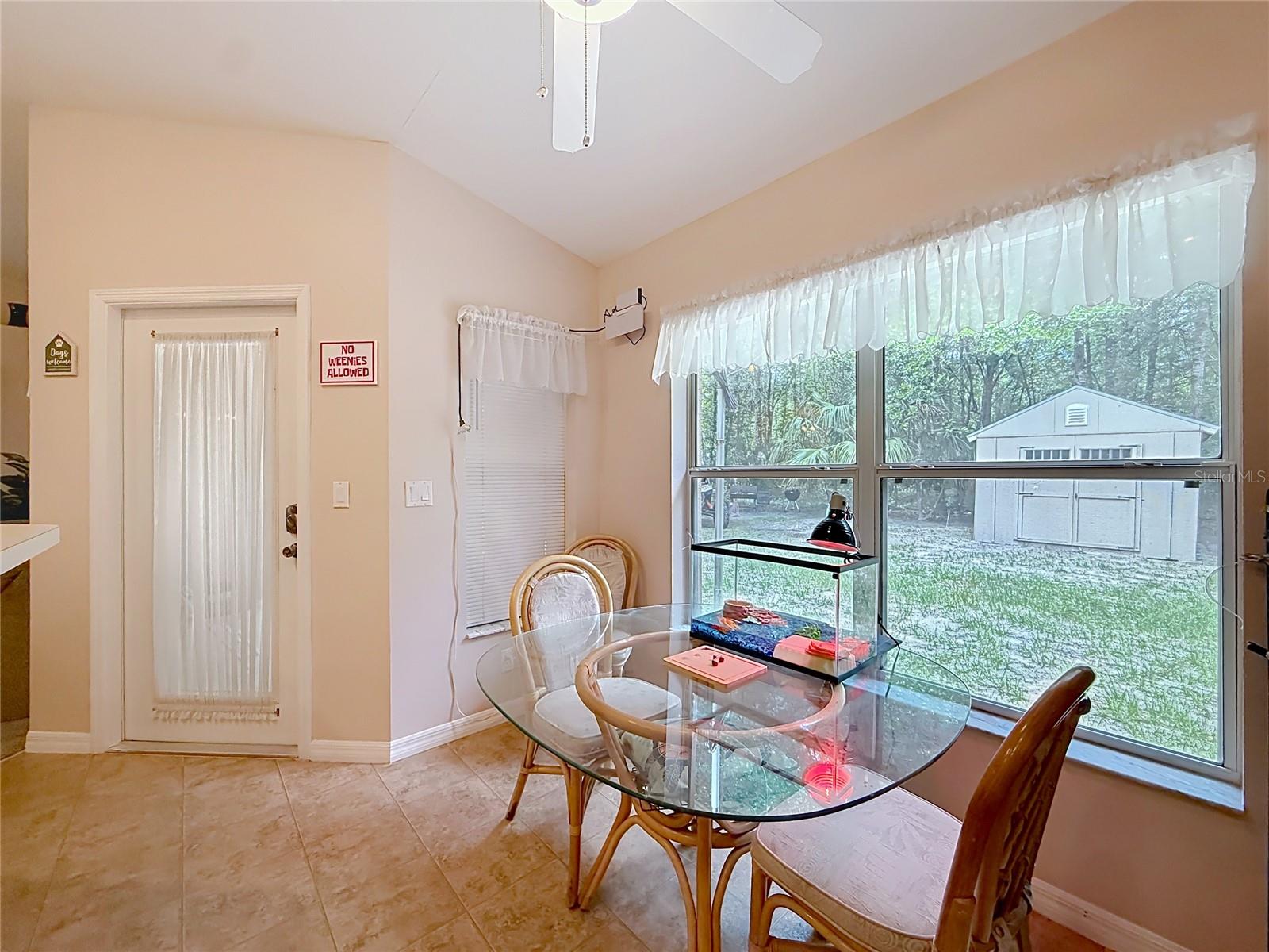 RAINBOW LAKES ESTATE - Residential