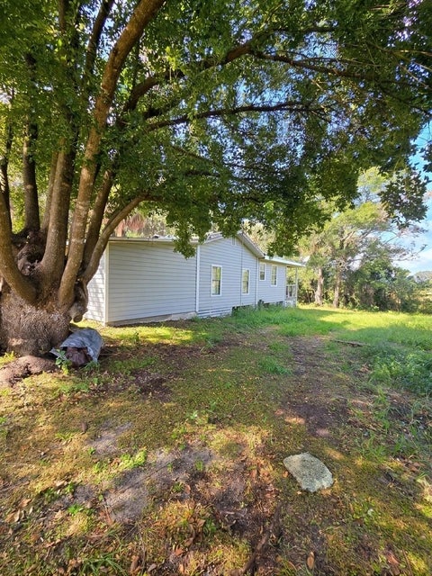 Tiny photo for 35245 Damien Road, Leesburg, FL 34788 (MLS # TB8562822)