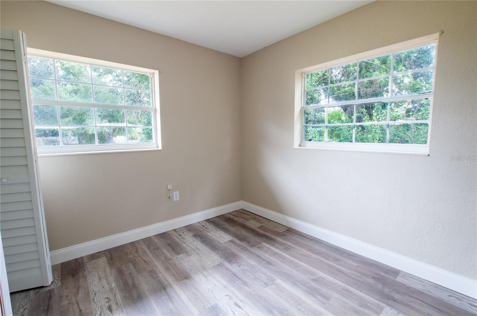 TOWN N COUNTRY ESTATES - Residential