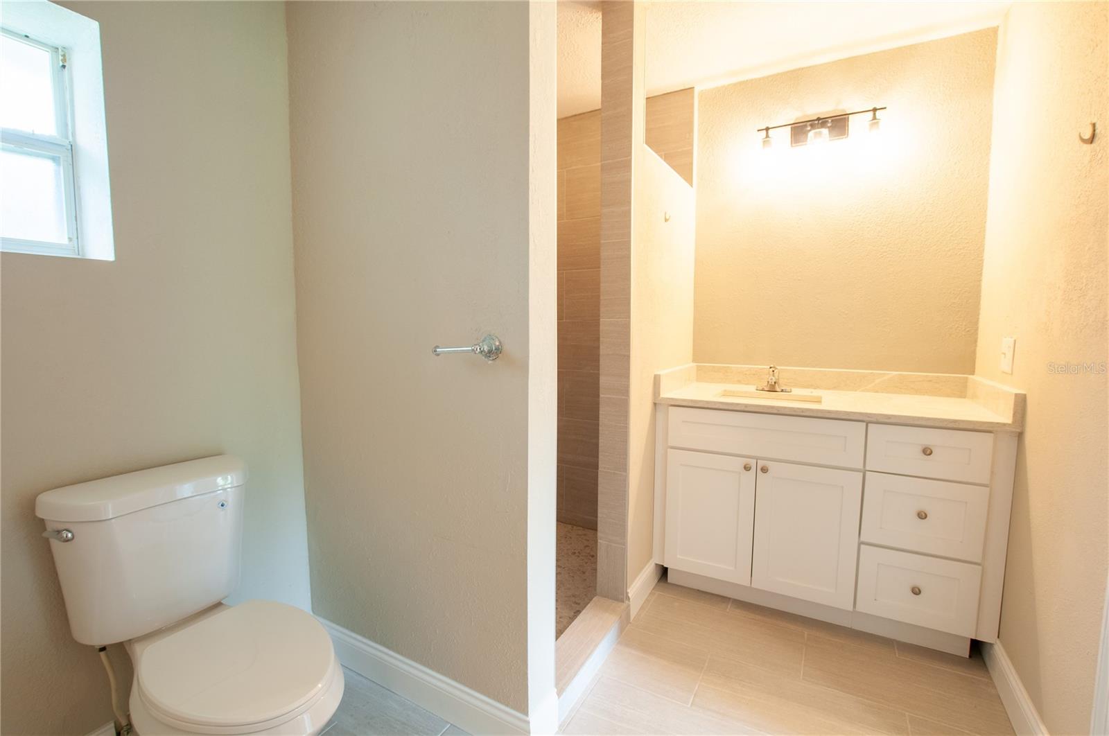 TOWN N COUNTRY ESTATES - Residential