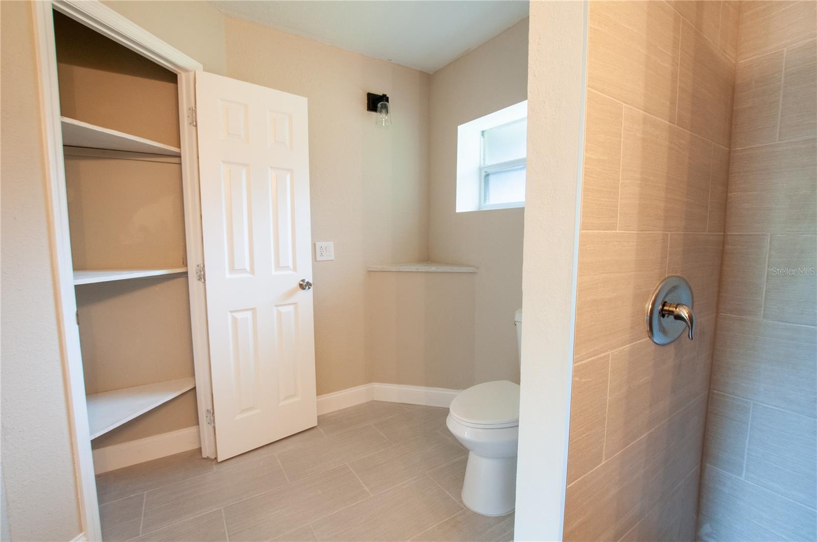 TOWN N COUNTRY ESTATES - Residential