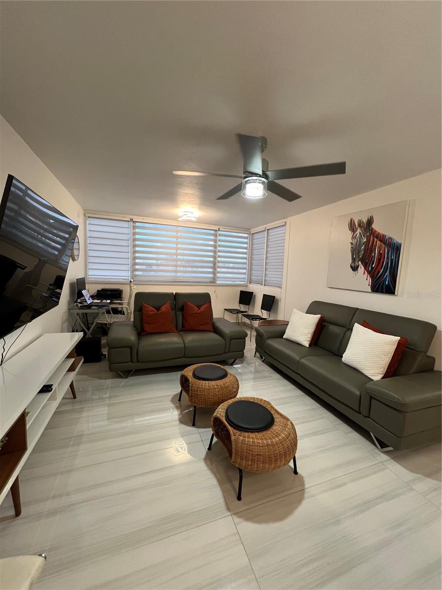 CONDOMINIO GOLDEN TOWER - Residential