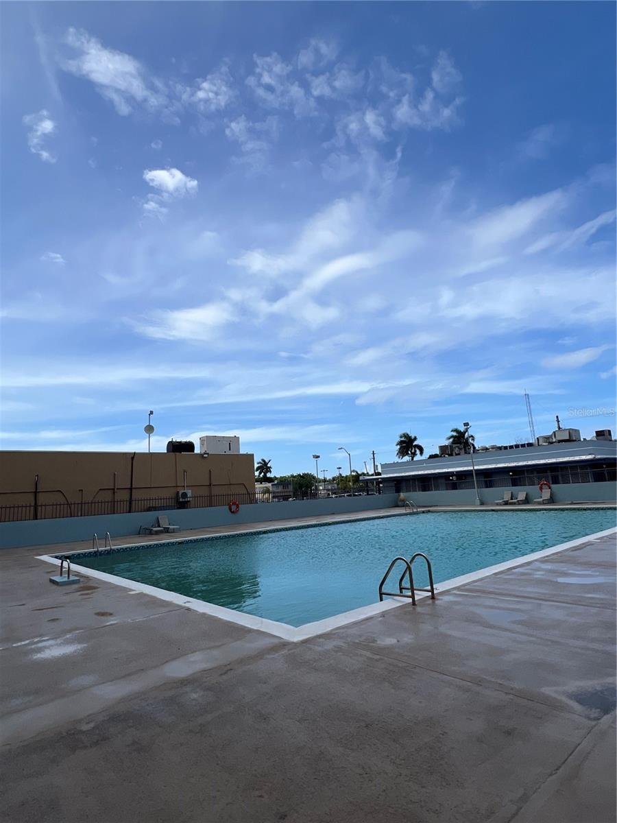 CONDOMINIO GOLDEN TOWER - Residential