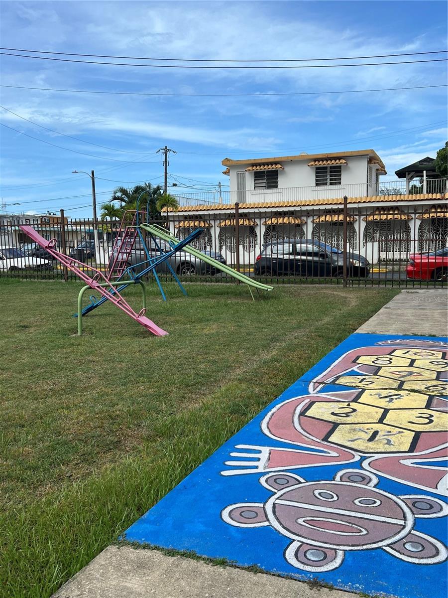 CONDOMINIO GOLDEN TOWER - Residential