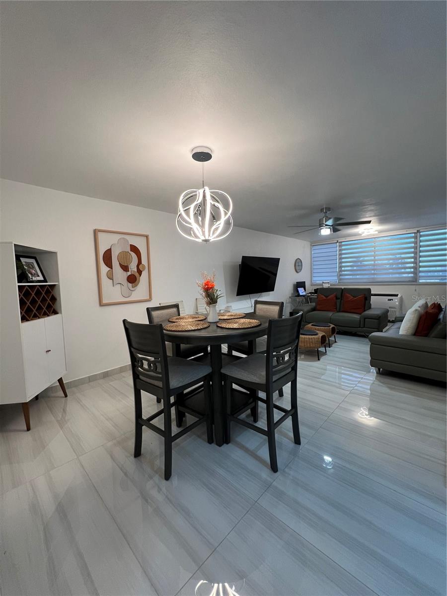 CONDOMINIO GOLDEN TOWER - Residential