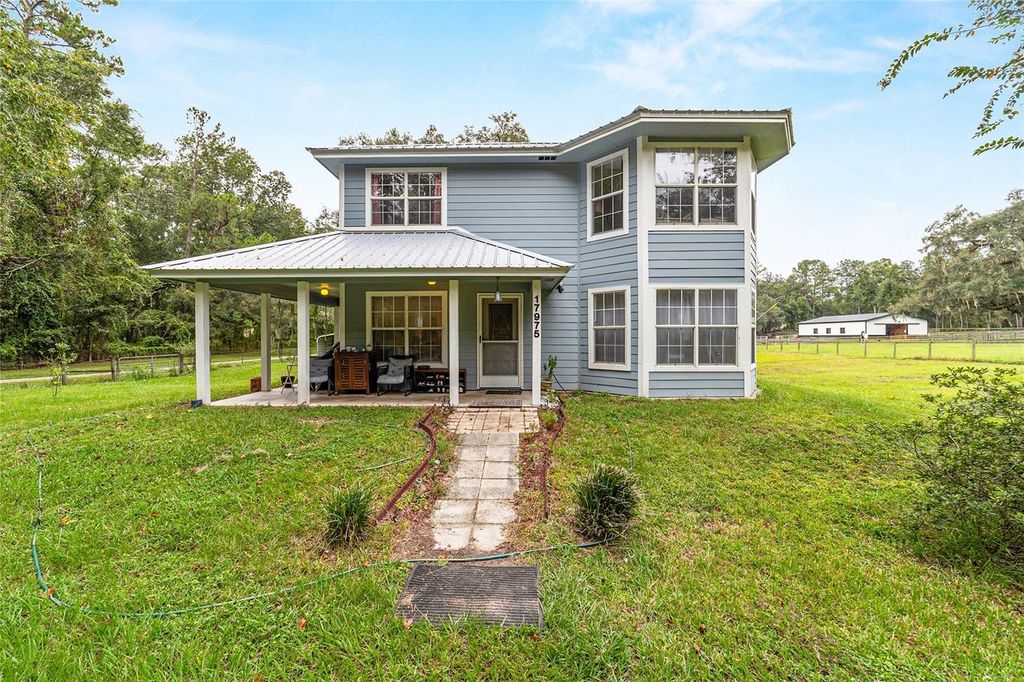 Photo of 17975 NW 160th Avenue, Williston, FL 32696 (MLS # OM711222)
