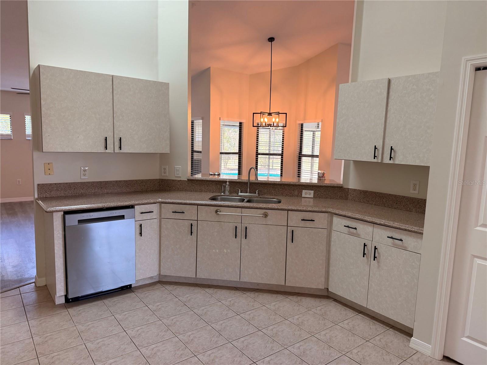 CLEARVIEW ESTATES SECOND ADD - Residential