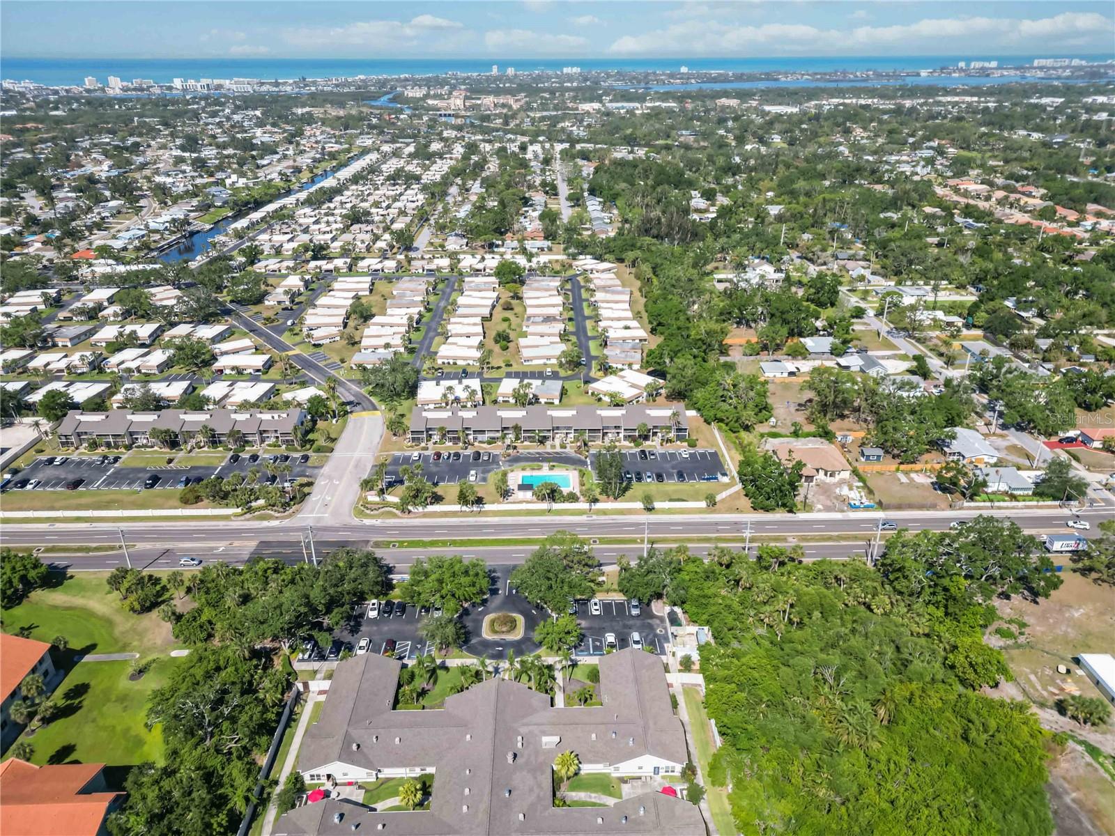 IMPERIAL PLACE - Residential