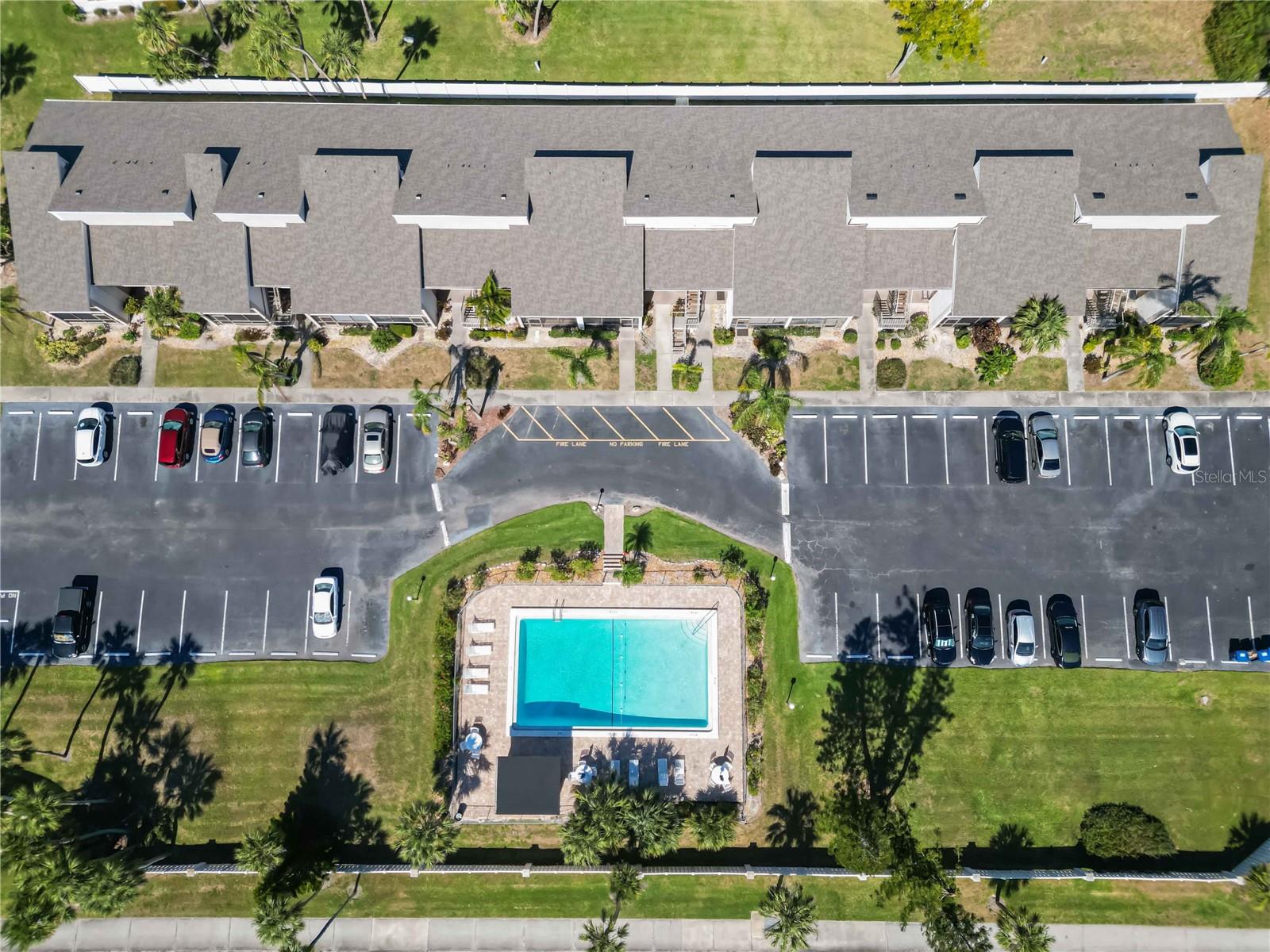 IMPERIAL PLACE - Residential