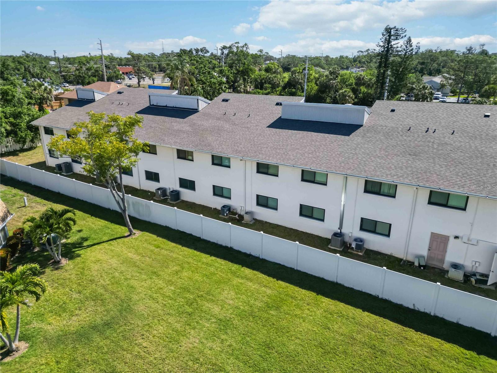 IMPERIAL PLACE - Residential