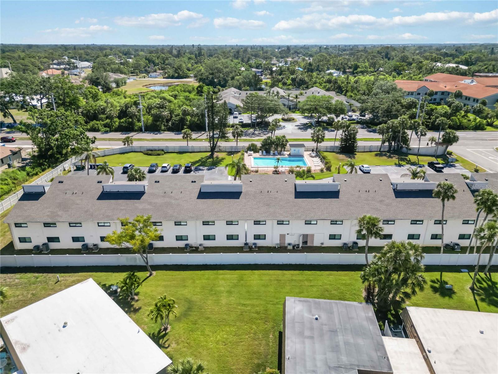 IMPERIAL PLACE - Residential