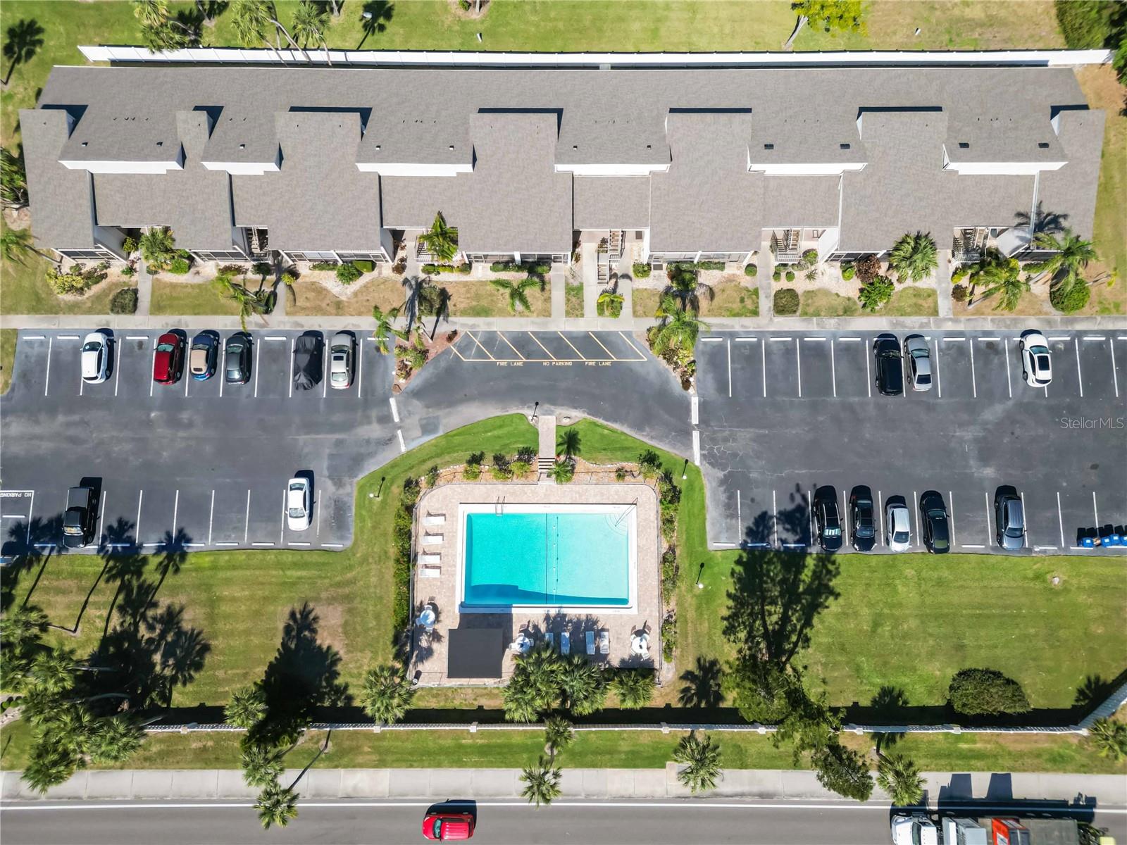 IMPERIAL PLACE - Residential