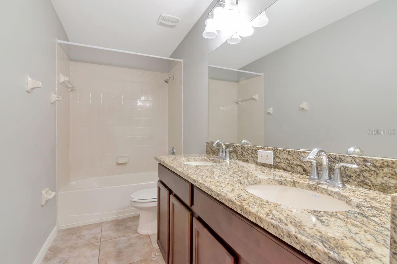 SOUTH FORK TR N - Residential