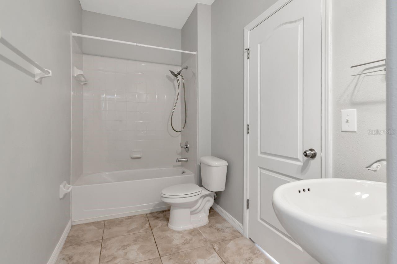 SOUTH FORK TR N - Residential