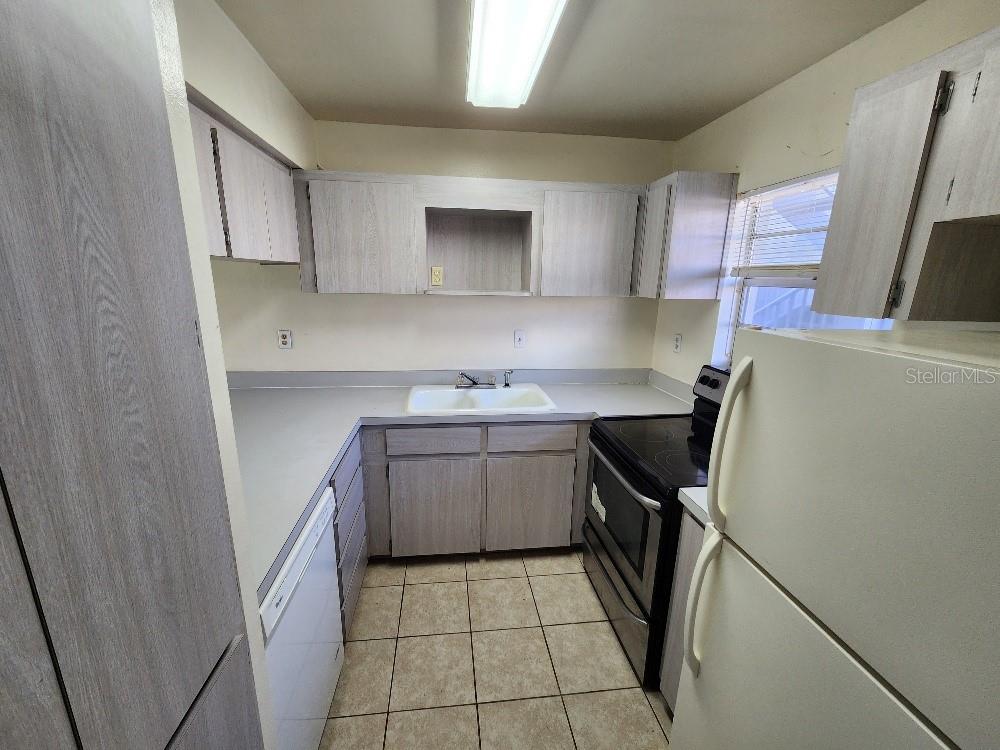 COACHMAN CREEK CONDO - Residential