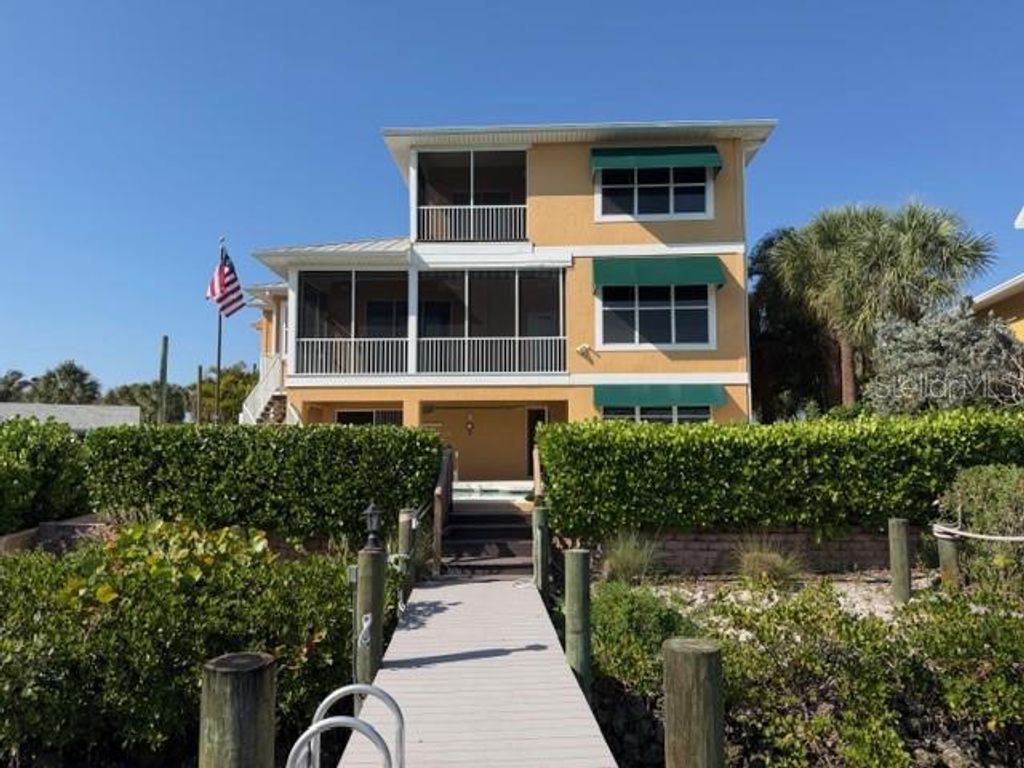 Photo of 908 Casey Cove Drive, Nokomis, FL 34275 (MLS # A4691709)