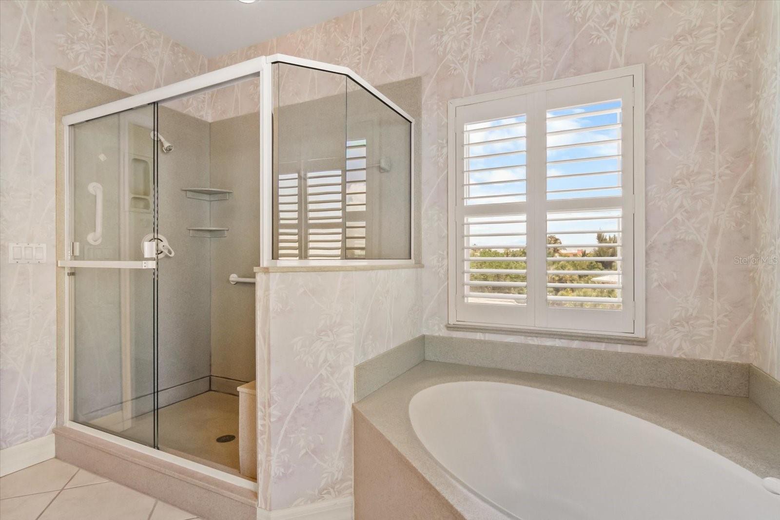 CASEY KEY - Residential