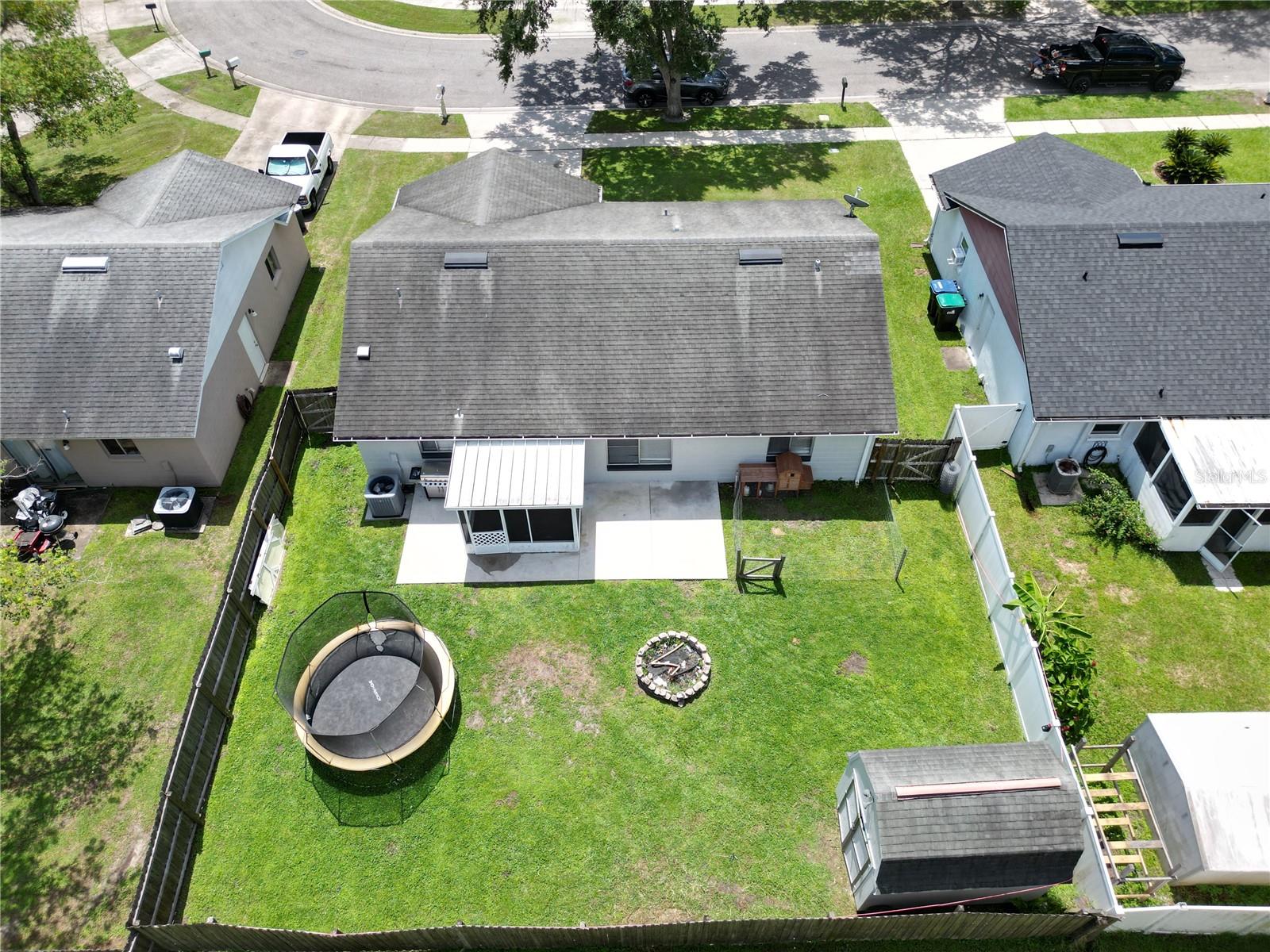 2737 NATTIE CT