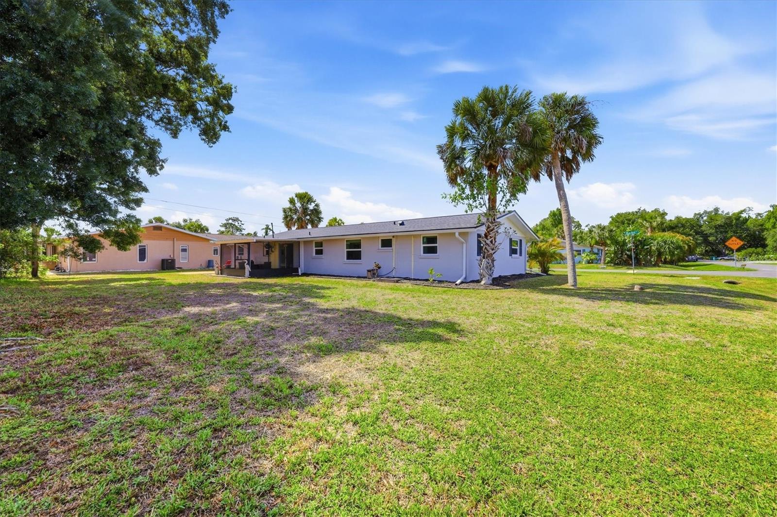 BREEZEWOOD MANOR - Residential
