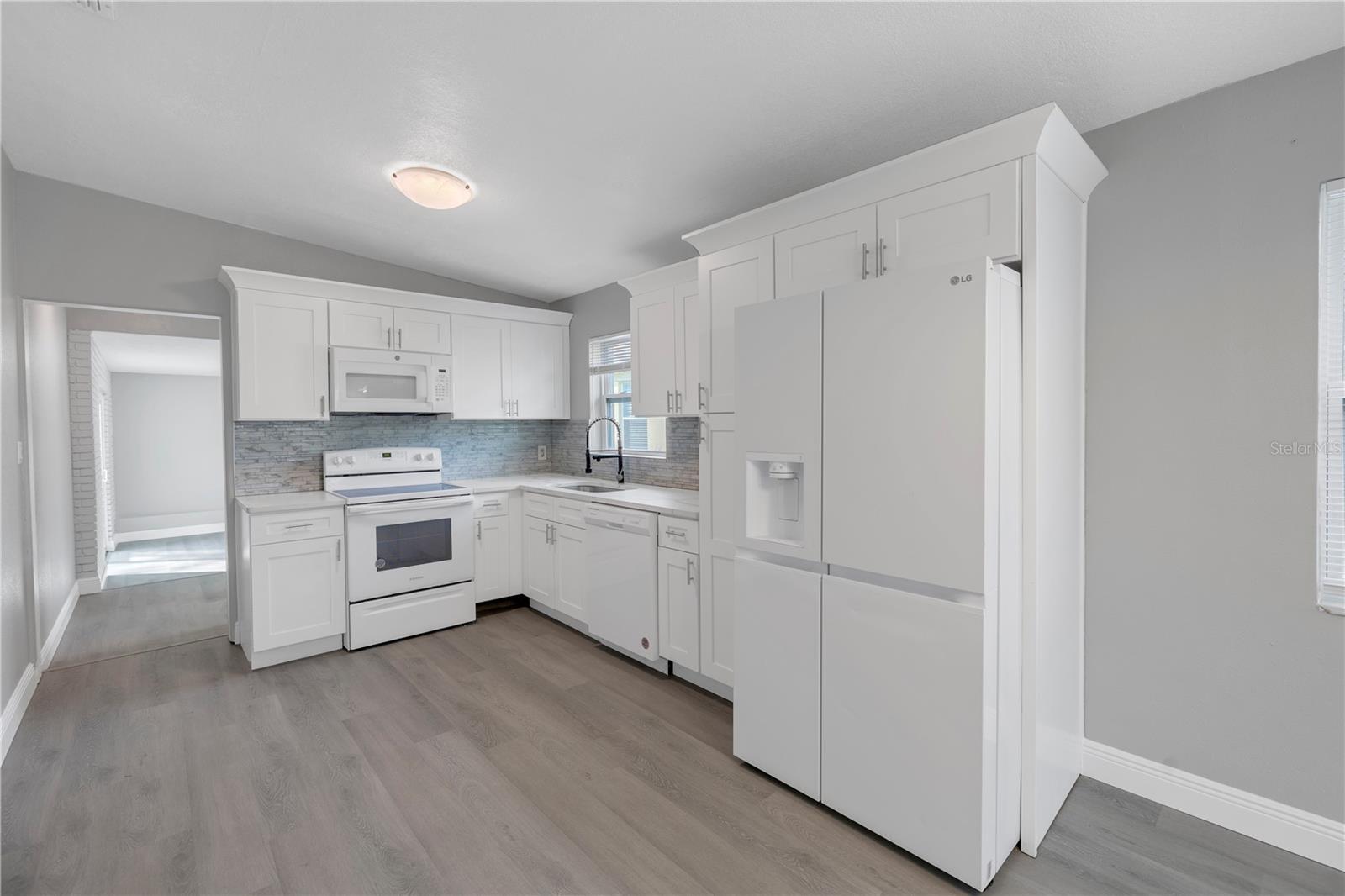 LAKEWOOD TERRACE - Residential