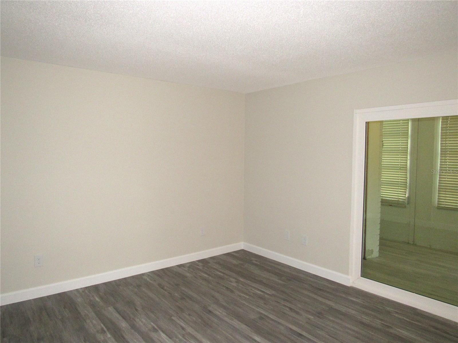22333 EDGEWATER DRIVE D-5