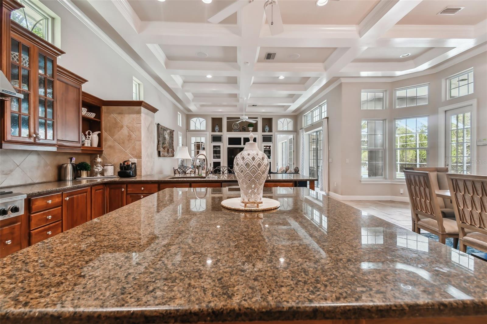 SIGNATURE ESTATES - Residential