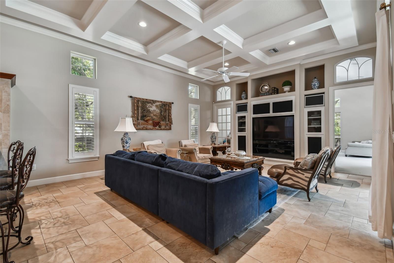 SIGNATURE ESTATES - Residential